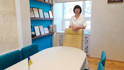 Залишався в окупації та продовжує працювати під обстрілами РФ. Історія херсонського хірурга Залишався в окупації та продовжує працювати під обстрілами РФ. Історія херсонського хірурга