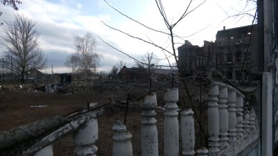 "Хліб за розкладом": як волонтери розвозять буханці по селах Донеччини за 5 км від фронту