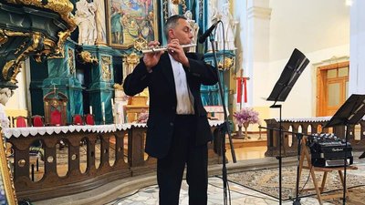 На Тернопільщині для костелу меценати придбали орган