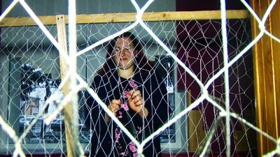 Стрижавські "павучки": понад 300 маскувальних сіток сплели волонтери з Вінниччини Стрижавські "павучки": понад 300 маскувальних сіток сплели волонтери з Вінниччини