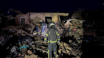 Жінка з дитиною загинули у Богодухові на Харківщині через удар БпЛА