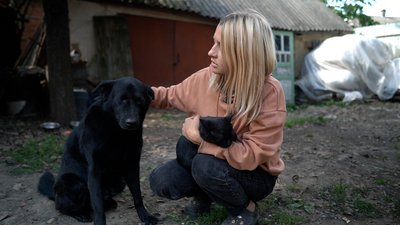 Наталія Новак — дружина Дмитра Буйвала Наталія Новак — дружина Дмитра Буйвала