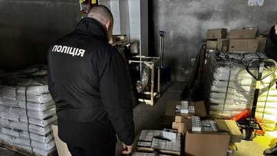 Шістьом хмельничанам повідомлено про підозру через продаж фальсифікованих товарів