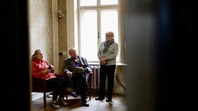 "Для роботи та відпочинку". У бібліотеці імені Івасюка в Чернівцях відкрили коворкінг "Для роботи та відпочинку". У бібліотеці імені Івасюка в Чернівцях відкрили коворкінг