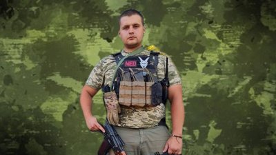 "Хочу побачити цю перемогу. Бути її учасником". Прикарпатець Степан Савчук повернувся з-за кордону, щоб воювати