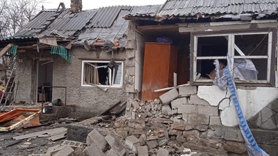Голова Мирненської селищної ВЦА показав наслідки обстрілу громади