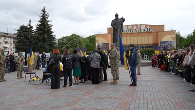 Із добровольцем, ветераном АТО Володимиром Мартинюком попрощались у Рівному