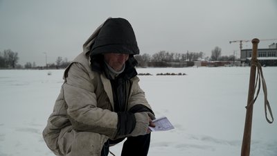 Правила поведінки на льоду: у Чернігові рятувальники провели рейд на водоймах міста