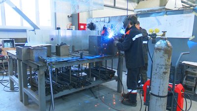 Передали українським захисникам: працівники "Вінницягазу" виготовили понад сотню буржуйок