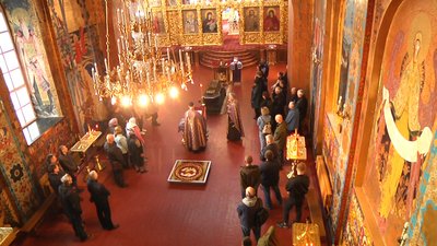 У Житомирі попрощалися із полеглим за Україну військовим Павлом Малиновським У Житомирі попрощалися із полеглим за Україну військовим Павлом Малиновським
