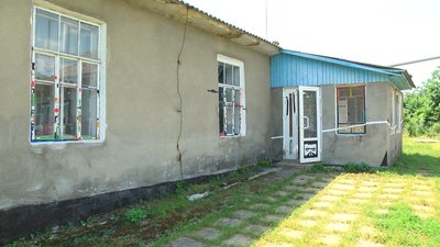 На Хмельниччині спільнокоштом створюють мистецький простір та хостел на Бакоті