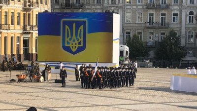 У центрі Києві обмежать рух транспорту 18, 20 та 22 серпня через репетицію параду