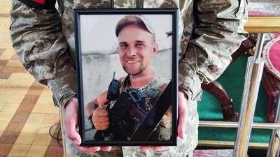 На війні від поранень загинув Анатолій Мосорук На війні від поранень загинув Анатолій Мосорук