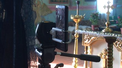 Луцький священик освятить Пасху у будинках прихожан Луцький священик освятить Пасху у будинках прихожан