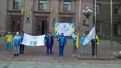 У Миколаєві підняли прапор олімпійського комітету У Миколаєві підняли прапор олімпійського комітету