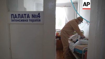 Медик з Тернопільщини, який лікував хворих на COVID-19, помер не від коронавірусу Медик з Тернопільщини, який лікував хворих на COVID-19, помер не від коронавірусу