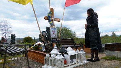 Не дочекався народження третьої дитини. Історія загиблого бійця з Івано-Франківщини Романа Пулика Не дочекався народження третьої дитини. Історія загиблого бійця з Івано-Франківщини Романа Пулика