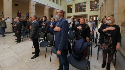 Події в Закарпатській облраді: що розповіли керівники фракцій