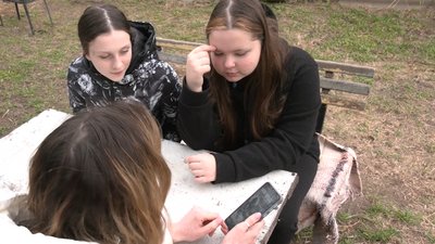 "Постійні вибухи та без зв’язку з мамою": жителька Чернігова евакуювалася до Черкас