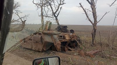 "А хто, як не ми?", – фельдшери Житомира надавали медичну допомогу жителям деокупованої Херсонщини "А хто, як не ми?", – фельдшери Житомира надавали медичну допомогу жителям деокупованої Херсонщини