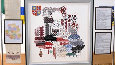 Вишита мапа Вінниччини