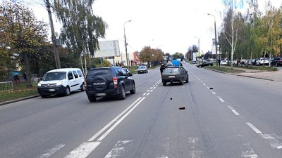Перетинали дорогу на нерегульованому пішохідному переході: на Житомирщині у ДТП загинула жінка та травмувалася дитина