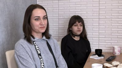 "Мрію, щоб донька навчилася читати": історія луцької сім'ї, яка виховує дитину з синдромом Дауна "Мрію, щоб донька навчилася читати": історія луцької сім'ї, яка виховує дитину з синдромом Дауна