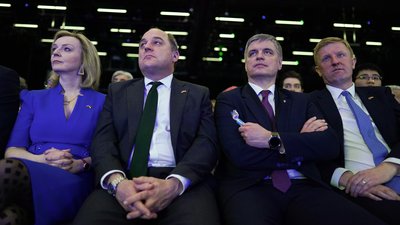"Британці розуміють: якщо вони не допоможуть Україні, будуть воювати з Росією" — посол України в Британії "Британці розуміють: якщо вони не допоможуть Україні, будуть воювати з Росією" — посол України в Британії