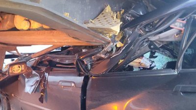 Машина в'їхала у вантажівку: на Черкащині в ДТП загинув чоловік Машина в'їхала у вантажівку: на Черкащині в ДТП загинув чоловік
