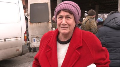 "Кожного дня стріляють...Тримаємося та чекаємо на перемогу": про життя у прифронтовій Преображенці на Запоріжжі "Кожного дня стріляють...Тримаємося та чекаємо на перемогу": про життя у прифронтовій Преображенці на Запоріжжі