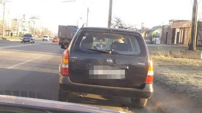 Франківські патрульні виявили три факти ймовірної підробки документів на авто