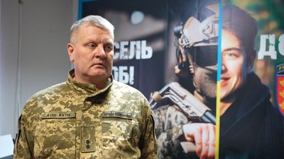 "Ця потреба вже давно в нашої армії": у Запоріжжі відкрили рекрутинговий центр 65 ОМБр "Ця потреба вже давно в нашої армії": у Запоріжжі відкрили рекрутинговий центр 65 ОМБр