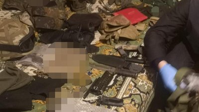 Затримали лучанина, який зберігав вдома арсенал зброї
