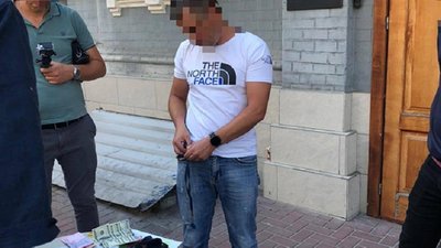 Гендиректора Реєстру судноплавства України викрили на хабарі