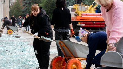 Яких пошкоджень зазнав Кременчуцький університет через удар російської «Герані»: свідчення очевидців Яких пошкоджень зазнав Кременчуцький університет через удар російської «Герані»: свідчення очевидців