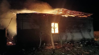 обстріли, пожежа через удари, загинула дитина, Синельниківський район Дніпропетровщини