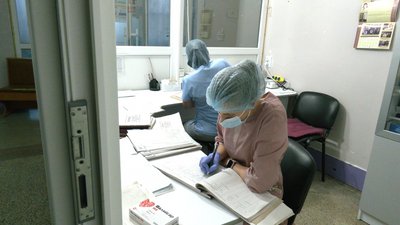 На Івано-Франківщині три лікарні об'єднають у Центр інфекційних хвороб. Що кажуть медики На Івано-Франківщині три лікарні об'єднають у Центр інфекційних хвороб. Що кажуть медики