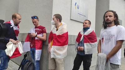 У Києві пройшла акція на підтримку санкцій проти Лукашенка У Києві пройшла акція на підтримку санкцій проти Лукашенка