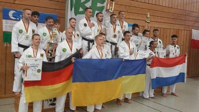 Дніпряни вибороли 11 медалей на чемпіонаті Європи з рукопашного бою