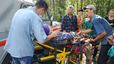 П'ять днів у лісі: на Рівненщині зниклу бабусю знайшли за три кілометри від дому