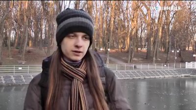 Майже 70 черепах місцеві волонтери дістали з озера у центральному парку Вінниці Майже 70 черепах місцеві волонтери дістали з озера у центральному парку Вінниці