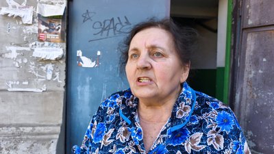 "Квітка мене врятувала". Поранена під час обстрілу Краматорська вдень 6 квітня розказала про атаку армії Росії "Квітка мене врятувала". Поранена під час обстрілу Краматорська вдень 6 квітня розказала про атаку армії Росії