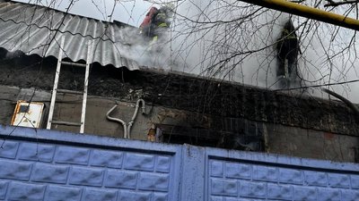 У Запоріжжі сталася пожежа: горів будинок — ДСНС У Запоріжжі сталася пожежа: горів будинок — ДСНС