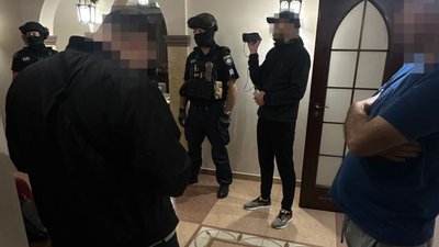 Львів'яни підпалили гараж депутата