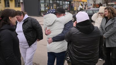 Василь Луцик, зустріч звільненого з полону, Волинь, захисник, полон