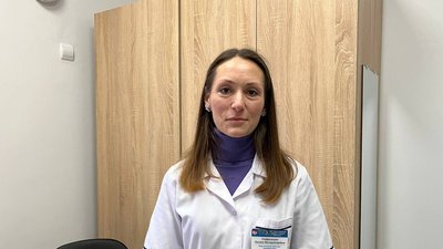 Сімейна лікарка Оксана Стефанишин Сімейна лікарка Оксана Стефанишин
