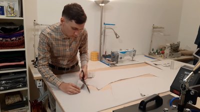 Дизайнер з Хмельниччини підкорює європейські подіуми