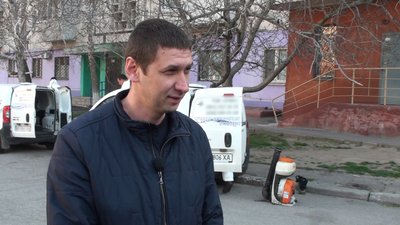 Віталій Роменський, заступник директора служби з дезінфекції Віталій Роменський, заступник директора служби з дезінфекції