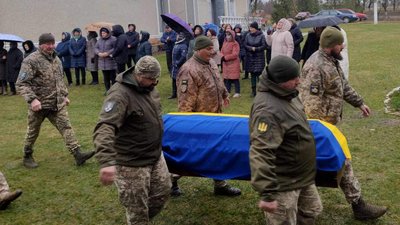 Похорон військовослужбовця Романа Юрківського, Підгайці, 19 березня, 2024 Похорон військовослужбовця Романа Юрківського, Підгайці, 19 березня, 2024