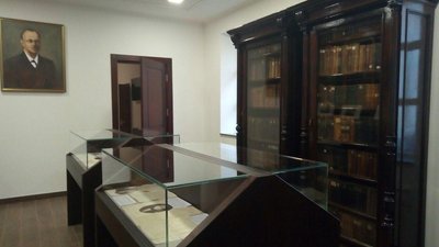 У Харкові в музеї астрономії представили експонати 200-річної давнини У Харкові в музеї астрономії представили експонати 200-річної давнини